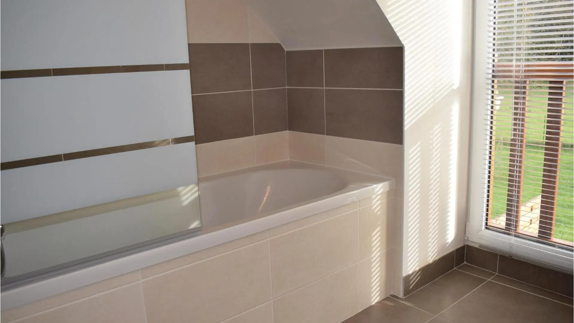 Gorgeous Home In Saint Alban With Kitchen 0*, Saint-Alban (Cotes-d'Armor) فرنسا